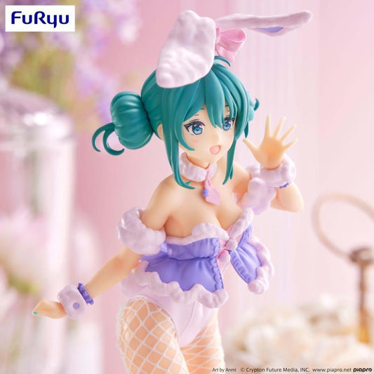 Furyu USA Hatsune Miku Bicute Bunnies White Rabbit Purple Color Ver. Figure