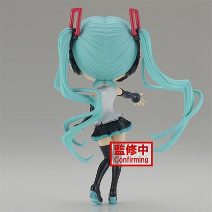 Banpresto Q Posket Hatsuke Miku V4X Style Figure