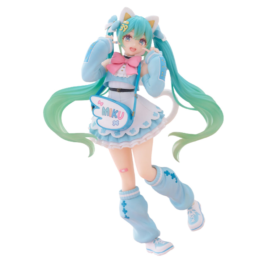Taito USA: Hatsune Miku - Fancy Ver. Figure