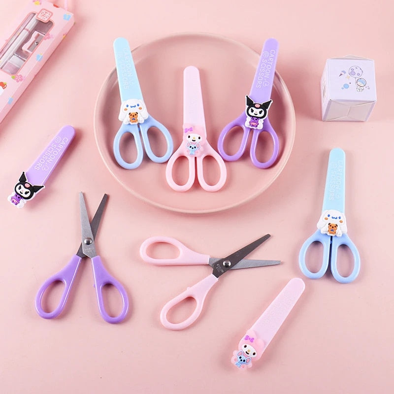 Sanrio Scissor With Scissor Cover